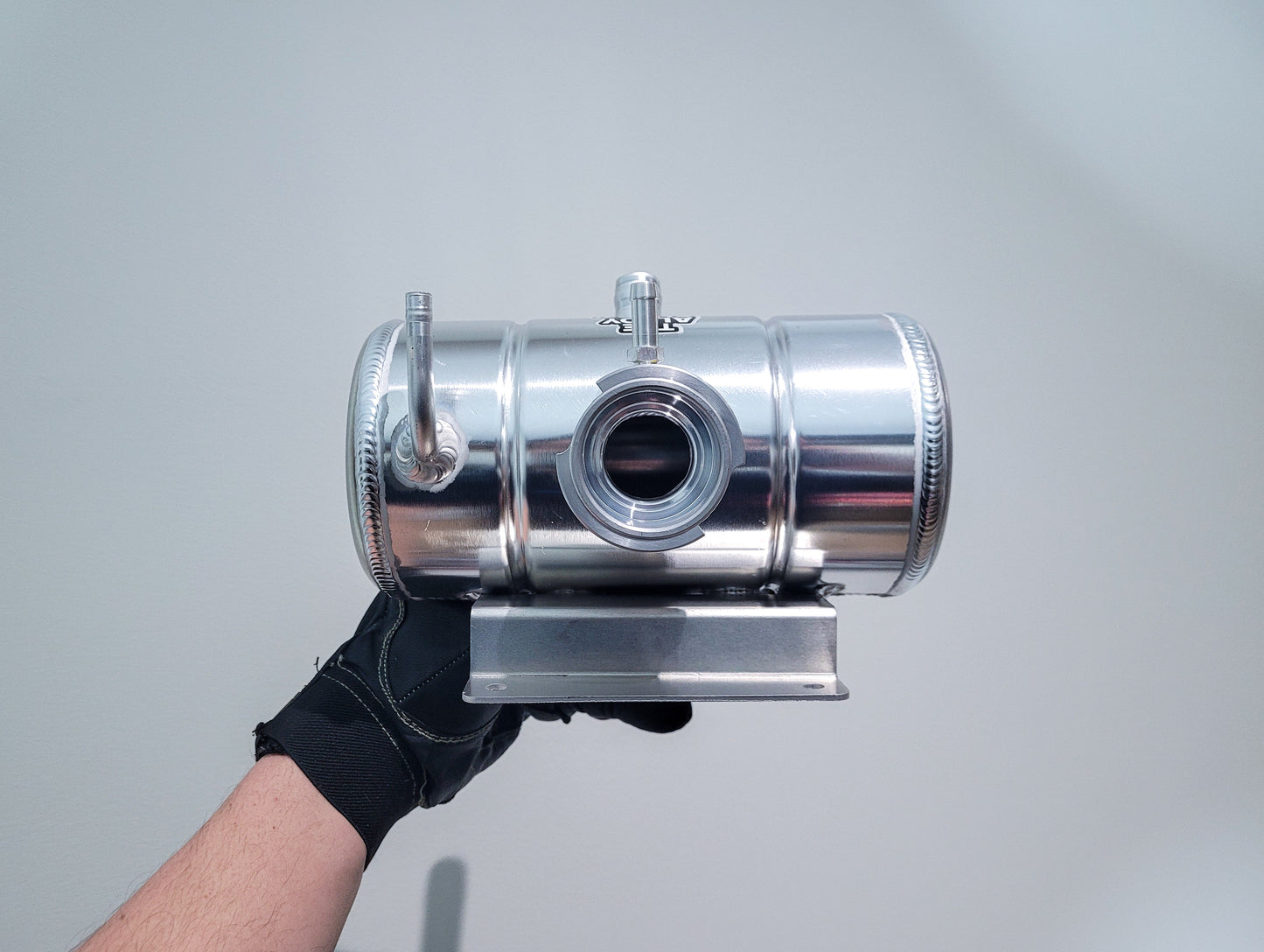 Aluminium Header Tank 1.5L – Pressurised Coolant Reservoir (Horizontal)